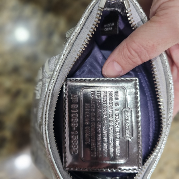 Coach Poppy Metallic Silver Wristlet with Chain - Picture 6 of 7